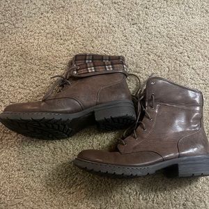 B.O.C. Boots. Size: Women’s 10.